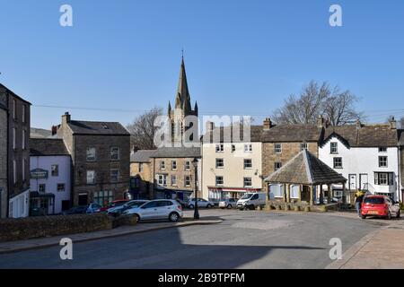 Die höchste Marktstadt Englands Alston in der Grafschaft Cumbria, während der Covid19 Pandemic Lockdown 2020. Stockfoto