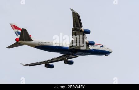 Heathrow, Großbritannien - 03. August 2019: British Airways Boeing 747-436 Registrierung G-CIVR, Flugnummer BA285 startet den Flughafen Heathrow auf der Route Stockfoto