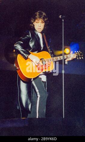 ROLLING STONES, MICK JAGGER IM VETERANENSTADION, PHILADELPHIA 10-12-1997 FOTO VON MICHAEL BRITO Stockfoto