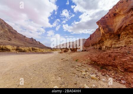 Blick auf Nahal Amram (Wüstental) und die Wüstenlandschaft Arava, Südisraelisch Stockfoto