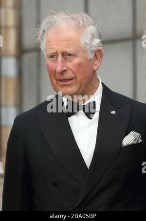 London, Großbritannien. April 2019. (ANMERKUNG DES HERAUSGEBERS: Bild archiviert 04.04.2019).HRH Prince Charles, Prince of Wales bei der Weltpremiere unseres Planeten im Natural History Museum, Kensington.Buckingham Palace hat angekündigt, dass HRH Prince Charles positiv auf Coronavirus getestet hat. Er ist selbstisolierend bei Balmoral, Schottland und leidet derzeit nur an milden Symptomen. Kredit: Keith Mayhew/SOPA images/ZUMA Wire/Alamy Live News Stockfoto