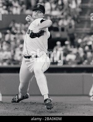 Boston Red Sox Pitcher Roger Clemens in der Baseball-Aktion im Fenway Park in Boston Ma USA 1995 Foto von Bill belknap Stockfoto