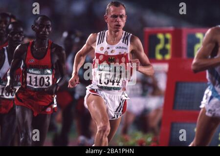 Atlanta, USA. März 2020. firo: 1996 Sport, Olympics, Summer Olympics, Olympics, Olympic Games Olympics, Atlanta, 96, 1996, Archivbilder, LA, Leichtathletik, Männer, Männer, 5000 Meter Lauf Stephane Franke, Halbfigur, gestorben 2011 Nutzung weltweit Credit: Dpa/Alamy Live News Stockfoto