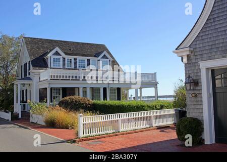 Heimat entlang N Water St, Edgartown, Martha's Vineyard, Massachusetts, USA Stockfoto