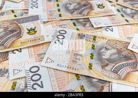 Hintergrund von der Vorderseite der polnischen 200 PLN-Banknote, Hintergrund für Finanzen und Wirtschaft. Stockfoto