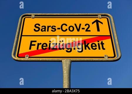 Digital Composing, Symbolbild, Ortsnamenszeichen, Coronavirus, Sars-CoV-2, Covid-19, Deutschland Stockfoto