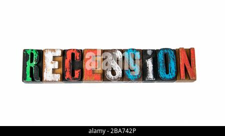 Rezession. Wirtschafts-, Krisen-, Gewinn- und Wachstumskonzept. Farbige Holzbuchstaben auf weißem Hintergrund Stockfoto
