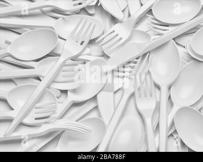 Nahaufnahme von Esslöffel aus Kunststoff, Gabel, Messer auf weißem Hintergrund Stockfoto