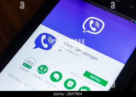 Ryazan, Russland - 21. März 2018 - Viber Messenger mobile App auf dem Display des Tablet-PCs Stockfoto
