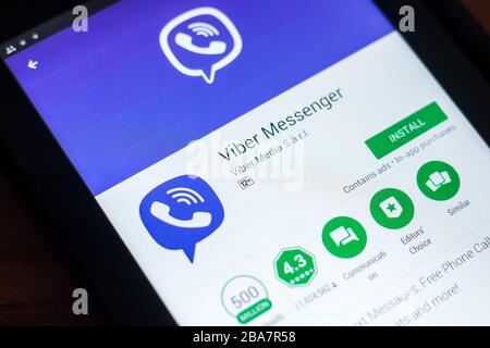 Ryazan, Russland - 21. März 2018 - Viber Messenger mobile App auf dem Display des Tablet-PCs Stockfoto