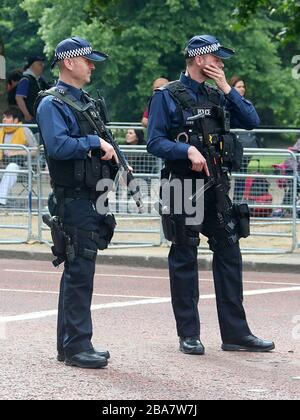 09. Juni 2018 - London, England, Großbritannien - Trooping of the Color 2018 Photo Shows: Polizei bei der Veranstaltung Stockfoto