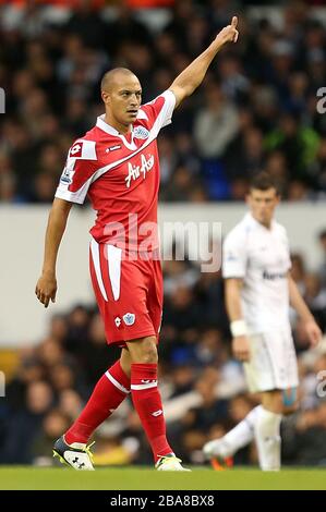 Bobby Zamora von Queens Park Rangers feiert ihr erstes Tor Stockfoto