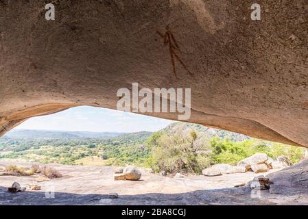 San-Felskunst in der Silozwane Höhle, Matobo National Park, Simbabwe. Stockfoto