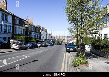 Normalerweise sind die belebten Straßen im Norden Londons während des Coronavirus verlassen, eine Kovid-19-Pandemie nach den Anweisungen der Regierung, zu Hause zu bleiben. Stockfoto