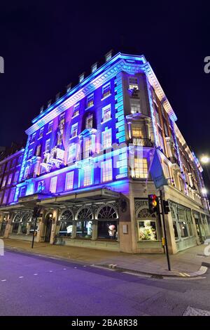 Evening Fortnum & Mason, Piccadilly, Westminster, London, Großbritannien Stockfoto