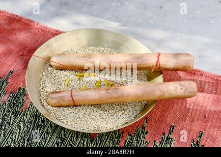 Tel Baan Ritual, haldi Zeremonie im indischen Wedding Stockfoto