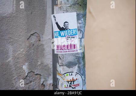 07.06.2017, Heidelberg, Deutschland, Europa - Sticker mit übertriebenem Effigie des deutschen Politikers der Alternative für die deutsche Partei Bjoern Hoecke. Stockfoto