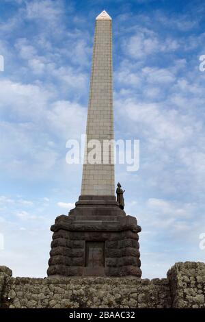 Obelisk auf dem Gipfel von One Tree Hill, Auckland, Neuseeland. Denkmal für Maori Stockfoto