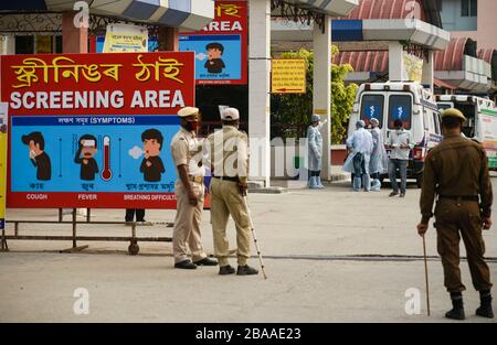 Guwahati, Assam, Indien. März 2020. COVID-19-Screening-Bereich im Guwahati Medical College Hospital in Guwahati. Credit: David Talukdar/ZUMA Wire/Alamy Live News Stockfoto