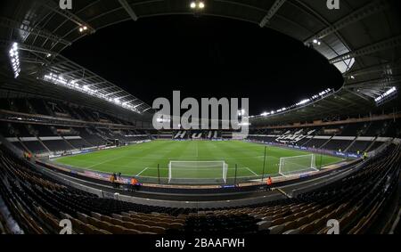 Ein allgemeiner Blick ins KCOM-Stadion vor dem Spiel zwischen Hull City und Barnsley Stockfoto