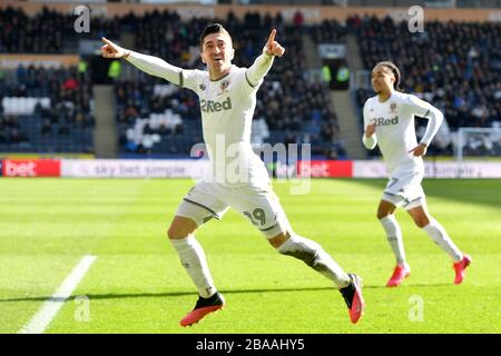 Pablo Hernández von Leeds United feiert das zweite Tor seiner Seite Stockfoto