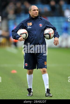 Charllton Athletic Trainer der ersten Mannschaft Damian Matthew Stockfoto