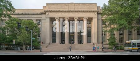 Blick auf Massachusetts Institute of Technology, Cambridge, Massachusetts, USA Stockfoto