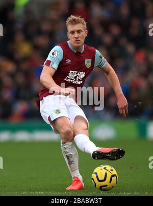 Burnley ist Ben Mee während der Premier League Spiel im Turf Moor, Burnley. Stockfoto