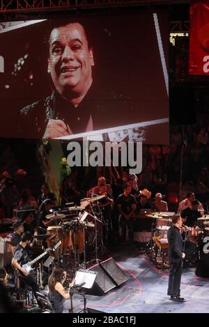 Cristian Castro durante la noche de su concierto 17 Mayo 2017 y madrugada del día 18 en el palenque de la Expogan. ( Foto/Luis Gutierrez/NortePhoto.c Stockfoto