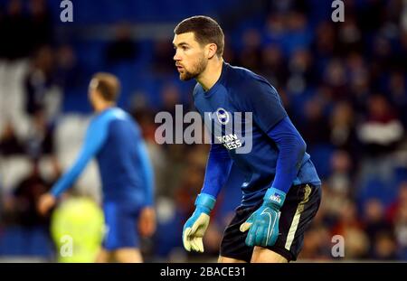 Brighton und Hove Albion Torhüter Mathew Ryan erwärmen sich vor dem Spiel Stockfoto