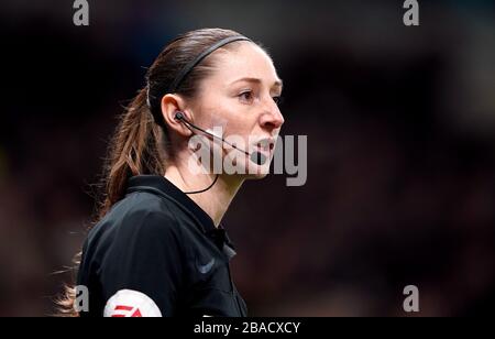 Schiedsrichterassistent Sian Massey-Ellis Stockfoto