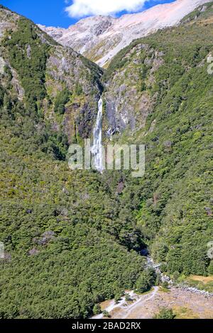 Devils Punchbowl Falls am Arthurs Pass Stockfoto