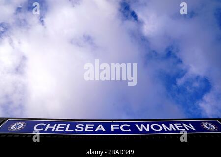 Chelsea FC Women Branding im Cherry Red Records Stadion Stockfoto