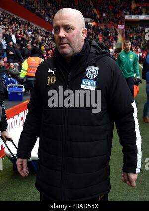 West Bromwich Albion Trainer der ersten Mannschaft Julian Dicks Stockfoto