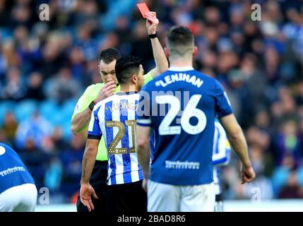 Massimo Luongo von Sheffield Wednesday wird während des Sky Bet Championship Matches in Hillsborough abgesetzt Stockfoto