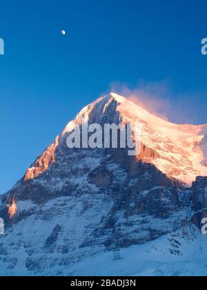 Nordwand des Eiger im Skigebiet Wengen, Schweiz. Stockfoto