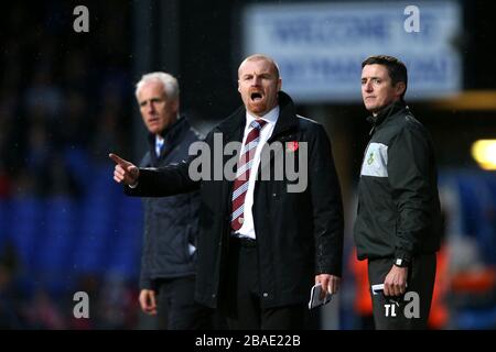 Ipswich Town Manager Mick McCarthy (l) Burnley Manager Sean Dyche (c) und First Team Coach Tony Loughlan (r) Stockfoto