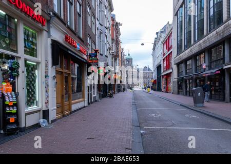 Amsterdam Rotlichtviertel ohne Touristen Stockfoto