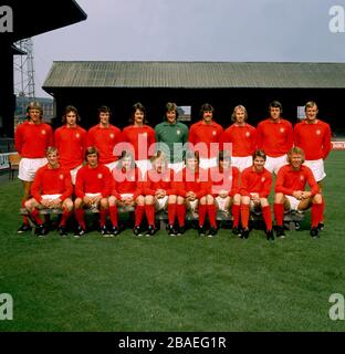 Nottingham Forest Team Group Back Row l-r: John Cottam Martin O'Neill, Neil Martin, David Serella, Jim Barron, Peter Hindley, Liam O'Kane, John Galley, John Winfield. Vordere Reihe l-r: Miah Dennehy, Barry Lyons, Jim McIntosh, George Lyall, Tommy Jackson, Duncan McKenzie, John Robertson, Bob Chapman. Stockfoto