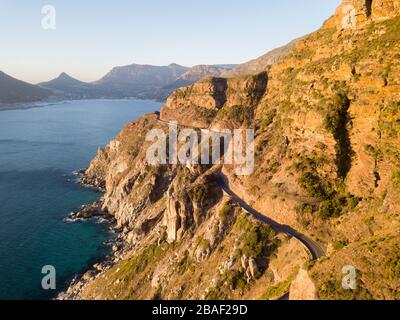 Antenne von Chapmans Peak Drive, Hout Bay, Südafrika Stockfoto