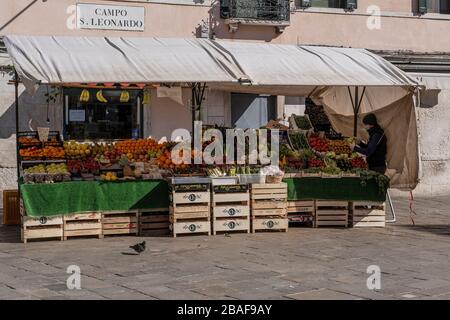 VENEDIG, ITALIEN - 23. MÄRZ: Ansichten von Venedig ohne Menschen während des Corona-Virus Stockfoto