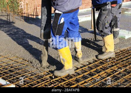 Betonierung einer Grundplatte Stockfoto