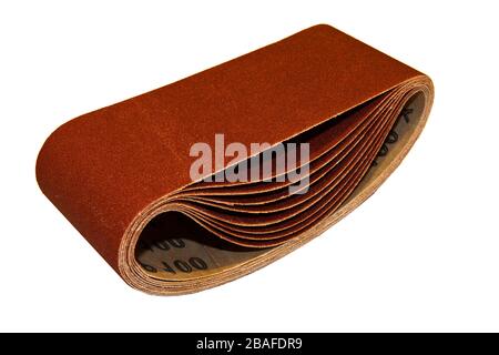 Abrasives Papierpaket auf weißem Hintergrund isoliert Stockfoto