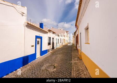 Traditionelle bunte Häuser in Lagos, Portugal Stockfoto