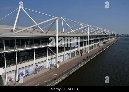 London, Großbritannien. März 2020. Das Excel London Ausstellungszentrum wurde in ein NHS-Krankenhaus mit dem Namen Nightingale Hospital zur Behandlung von Coronavirus CasesLondon, Großbritannien, umgewandelt. März 2020. Credit: Nils Jorgensen/Alamy Live News Stockfoto