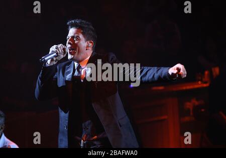 Yahir Othón Parra Durante su Concierto en El Palenque de la Feria de Leon Guanajuato el 16 de Enero del 2014.. (* Foto: TiradorTercero/NortePhoto*) Stockfoto