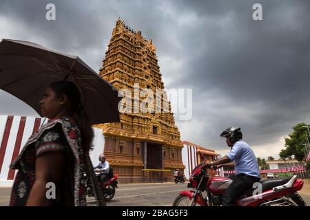 Moody übers Hindutempel in Jaffna, Sri Lanka Stockfoto