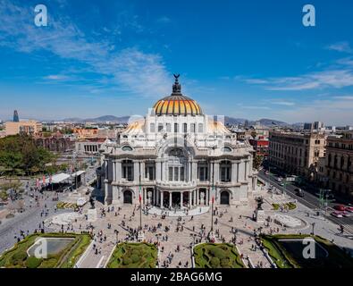 Mexiko-Stadt, 19. FEBRUAR 2017 - Blick in die Kathedrale der Kunst in Mexiko Stockfoto