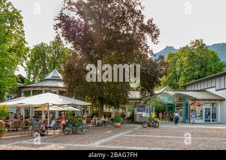 Eintritt zum Kurpark Michael Ende in Garmisch Partenkirchen, Bayern, Deutschland Stockfoto