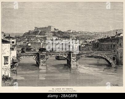 Panoramablick auf die alte römische Steinbrücke, den Fluss Etsch und die Stadt Verona, Italien Europa. Graviertes Bild aus dem 19. Jahrhundert Stockfoto